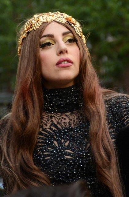 Lady Gaga  80 MLYON DOLAR