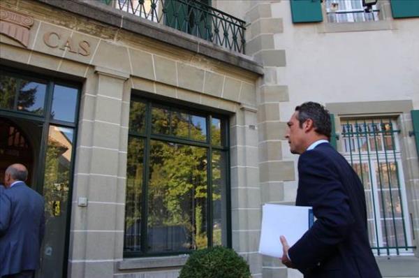 Mahkemeye nanmadn , Uefaya nanmadn ve imdi CAS da diyor ki 2010-2011 ampiyonu TRABZONSPOR imdi nere bavurcan