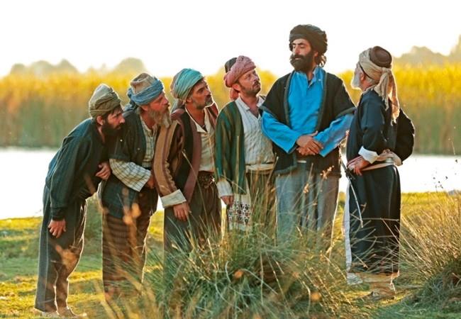 Beyaz Melek, Gnei Grdm, New York'ta Be Minare ve Mucize gibi filmleriyle dram arlkl yapmlara imza atan Mahsun Krmzgl, yeni filmi Vezir Parma ile bu kez komedi yn de olan bir yapma imza att ama giede hsran yaad.