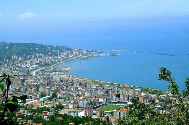 <p><strong>Rize</strong></p>    <p>2015 nfusu:328979</p>    <p>2016 nfusu:331048</p>    <p>Deiim(%): 0,62</p>