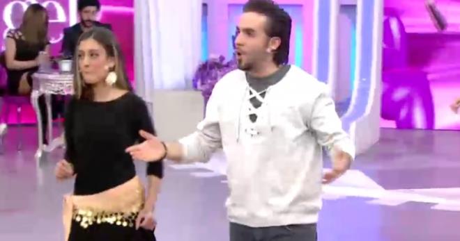 Evleneceksen Gel programna 1 ubat 2017 aramba gn smail YK dahil olacak. smail YK&#8217;nn Evleneceksen Gel&#8217;de Solmaz&#8217;a talip olarak gelecei ve byk bir topa girecei kulislerde konuulurken uanda Evleneceksen Gel&#8217;de Smail YK&#8217;nn kime talip gelecei belli olmad.