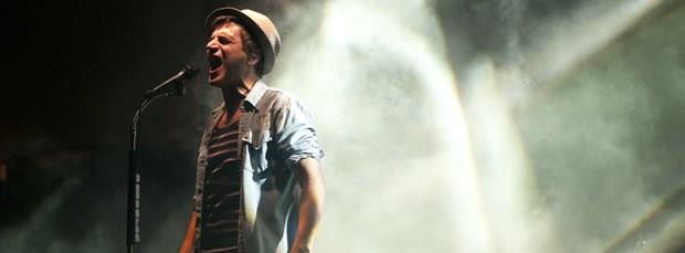 ocuk ruhunu asla kaybeteyen nllerden. Olduka geni bir izgi roman koleksiyonu var.