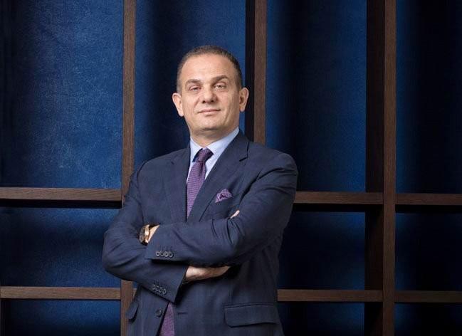 DKY NAAT YNETM KURULU BAKANI AL DUMANKAYA: Trkiye ok nemli bir dnemden geiyor. Drt bir tarafmzdan byk badireler atlatyoruz. lke byk bir sava veriyor. Bizim de bu konuda tarafmz ok net belirlememiz gerekiyor. lkenin geliimi ve daha gl bir ekilde mcadele etmesi iin bu referandumda 'evet' diyeceiz. Turgut zal dneminde bakanlk gndeme geldiinde yine bunlar konuuluyordu. Bu durum bugnn konusu deil..