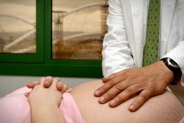 3. Jinekolog-  Yllk kazanc 203 bin 100 dolar