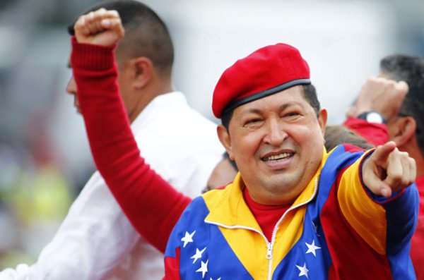 <p><b>Venezuela Devlet Bakan Hugo Chavez</b></p> 45 yanda, 1999
