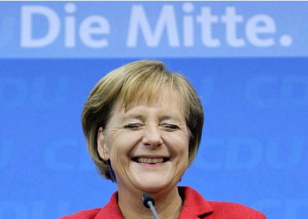 <p><b<Almanya Babakan Angela Merkel</b></p> 51 yanda, 2005