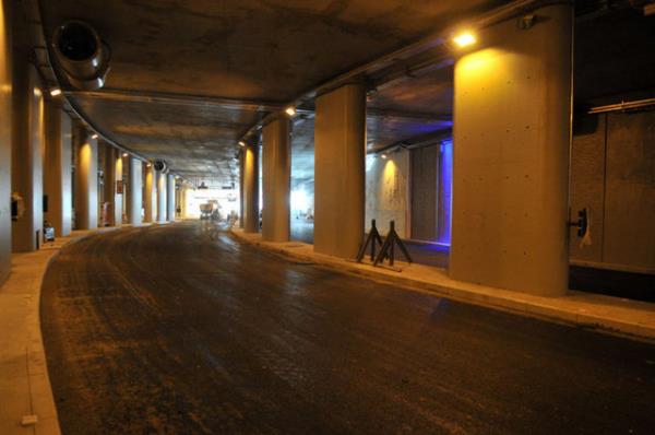 Bylece Taksim, yaklak 100.000 m2'lik yayalam bir meydana kavumu olacak.