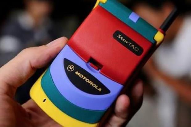 Motorola StarTac Rainbow