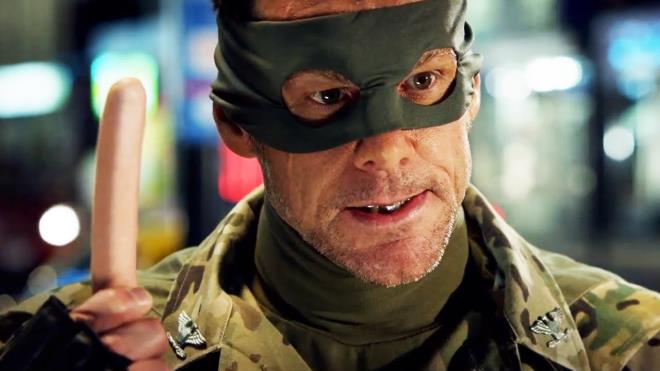 Jim Carrey &#8211; Gster Gnn 2 (Kick Ass 2)  <p>Mimik kral Jim Carrey, KickAss 2 iin "Filme dahil olan dier oyunculardan zr dilerim ancak iddetin bu kadarna tahamml edemeyeceimi anladm&#8221; diyerek hakl bir sitemde bulunmutu.