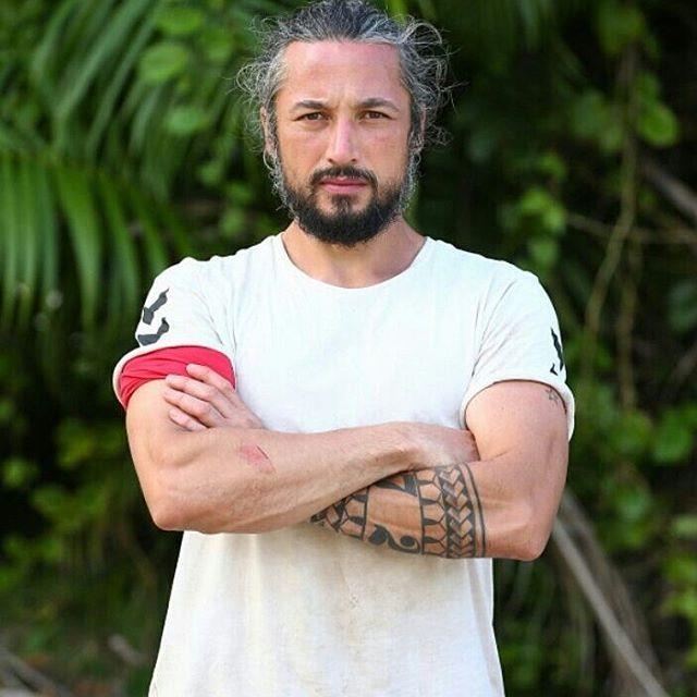 Gsndeki kartal dvmesi alsa da gtrse seni kar adaya lhan!   <p>Gerekten tahamml edemiyorum byle insanlara...<p>    Yok yani sen takma hoca oldun da bizim mi haberimiz yok Sayn Mansz?