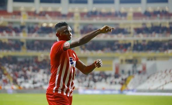 SAMUEL ETO'O / Antalyaspor / Yllk cret: 12.000.000 TL