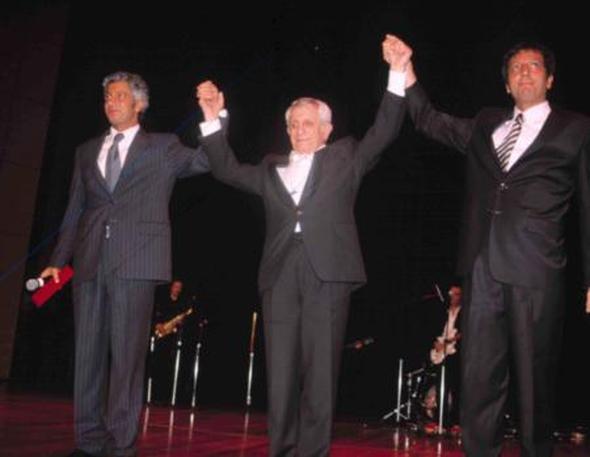 Be olundan ikisiyle meslekta olan Nejat Uygur, "Oullarmn hepsiyle ayr ayr gurur duyuyorum" demiti...