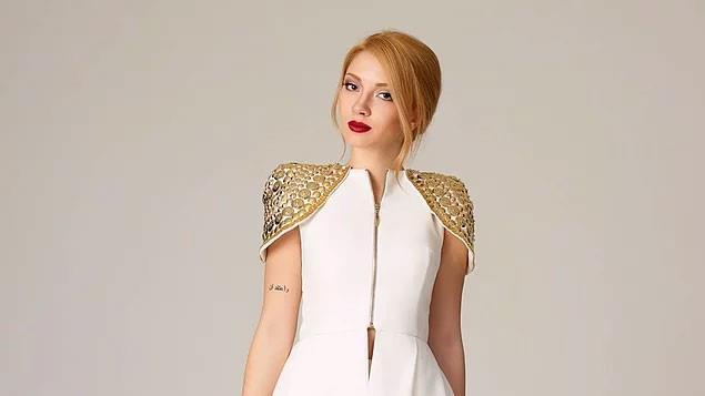 Bu "emek hrsz" laf Ece Sekin'in biraz zoruna gidince, Twitter zerinden sert bir ekilde gnderme yapt.