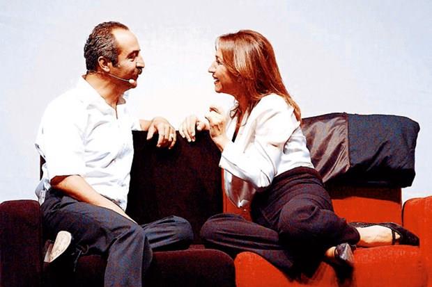 Ylmaz Erdoan ve Demet Akba&#8217;n son olarak  sene boyunca kapal gie oynad Haybeden Gerekst Ak'n sinema filmi olaca iddia edilmiti.