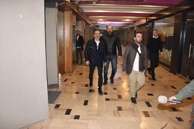 ORGANZE LER 2 MJDES<p>    te yandan Ylmaz Erdoan, muhabirlerin &#8220;Organize ler&#8221; filminin ikincisinin gelecei doru mu?&#8221; sorusunu; &#8220;Evet zerine urayoruz&#8221; diyerek dorulad.