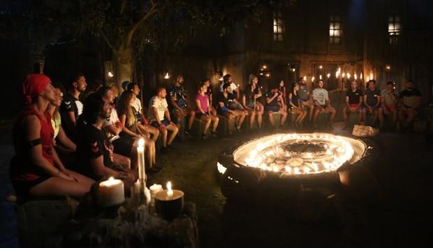 nlleri takmnda ad en ok yazlan Sabriye ile bireysel dokunulmazlk sembolnn sahibi Adem'in adn verdii lgn Sedat elemeye kalan iki isim oldu. <p>    Cuma gn yaananlar ise yleydi...