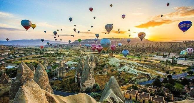 NEVEHR    Nevehir'de AK Parti yzde 62.8, MHP yzde 18.4 oy ald. ki partinin oy oran 81.2.