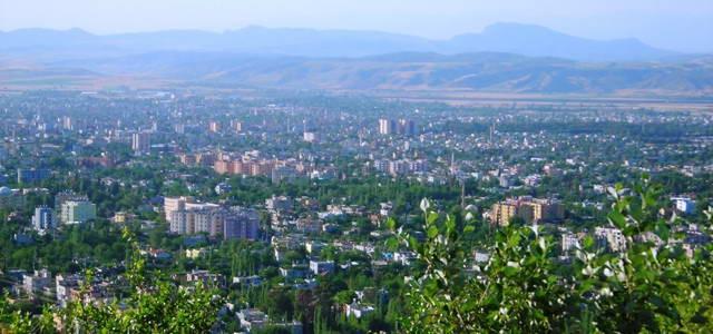 OSMANYE    Osmaniye'de AK Parti yzde 46.8, MHP ise yzde 34.6 oy ald. ki partinin Osmaniye'deki oy oran ise yzde 80.4.