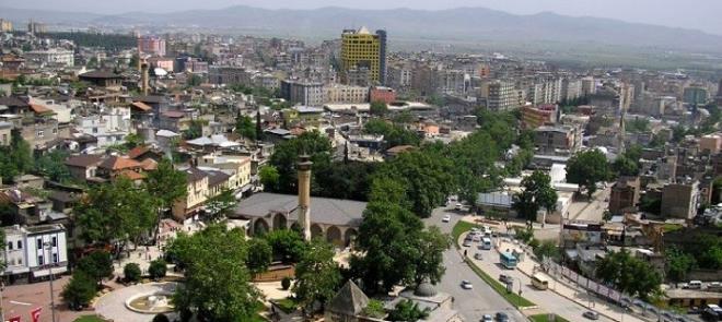 KAHRAMANMARA    Kahramanmara'ta yzde 71.8 AK Parti, yzde 12.9 MHP oy ald. Kahramanmara'ta iki partinin oy oran84.7.