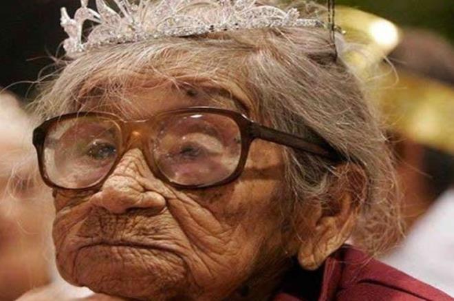 Sra beklerken srekli oflayp puflayan sabrsz 7 aylk.