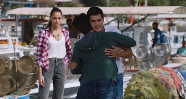 BODRUM MASALI  Barollerinde Timuin Esen, evval Sam, Murat Aygen, Toprak Salam, Alperen Duymaz, Hilmi Cem ntepe, Dilan Deniz iek ve Bora Cengiz'in oynad Bodrum Masal dizisi Bodrum&#8217;un Bitez mahallesinde ekiliyor.