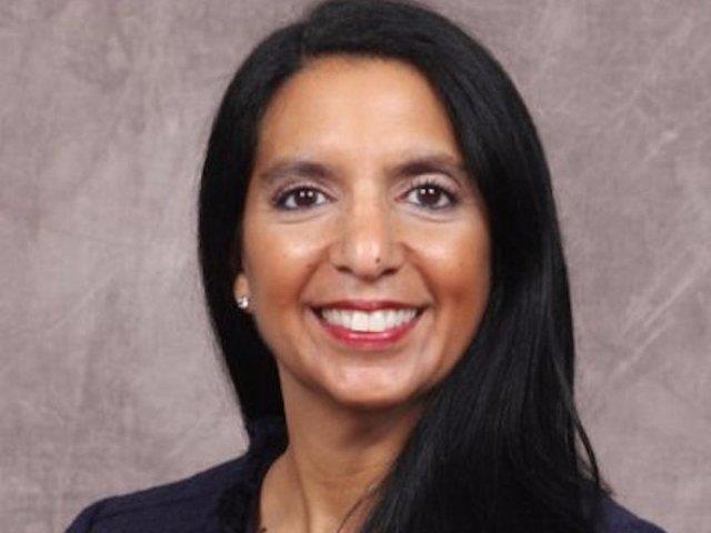 8: Rosa Ramos-Kwok  <p>  alt irket: Bank of America