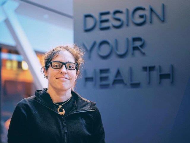 41: Casey Edgeton  <p>  alt irket: Forward