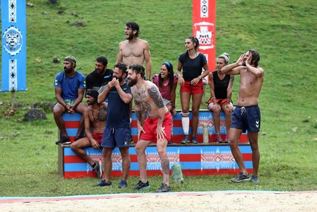 Gnlller takmnn kendi arasnda oynad bireysel dokunulmaz oyununu ise Gkhan kazand.