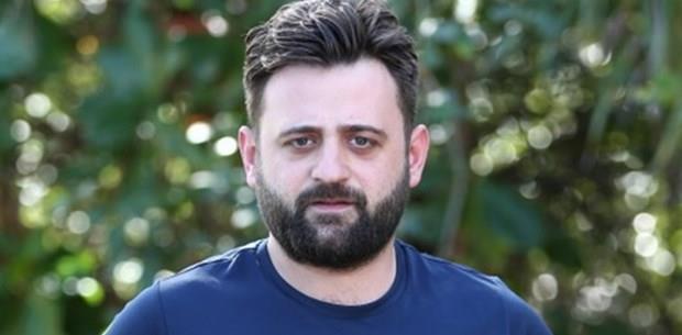 ...Adada birbirimizden en uzuk iki insanz. u anda u gnlller takmnda kiisel performansn p'si konuulamaz. 6. hafta gelmi takmda tek bir performans birincisi yok. Bugn best of 5-0 kaybedilmi. 6. haftada sembol Volkan alm, altnc haftaya kadar sembol alamam bir takm performans p'sini konuamaz...