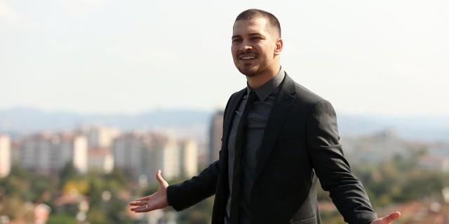 Yeni blm fragmannn yaynlanmasnn ardndan sosyal medyada ise bu karaktere hayat verecek ismin ener en olaca iddia ediliyor.