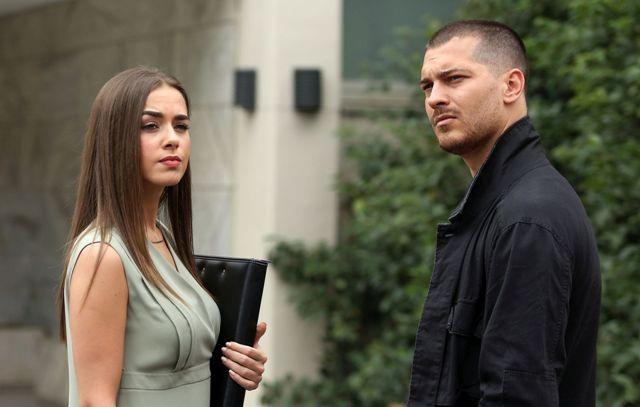 Ekranlarn en ok izlenen dizilerinden biri olan ve reyting rekorlar kran erde dizisine bomba bir isim katlyor. aatay Ulusoy, etin Tekindor gibi gen ve usta oyuncularn yer ald kadroya bomba bir isim katlyor. 6 Mart 2017 Pazartesi gn 24.blmyle ekrana gelecek diziye ener en'in katlaca iddia ediliyor. Getiimiz aylarda Akn Ik karakterine ener en hayat verecek iddias ortaya atlm fakat bu olay yapm tarafndan yalanlanmt.