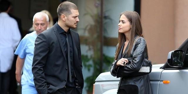 nl sanat ener en ise verdii bir rportajda "Bizim yaptmz zamanda sreler mantklyd. Normal srelere ekilirse o zaman dnlebilir" diye aklama yapmt.