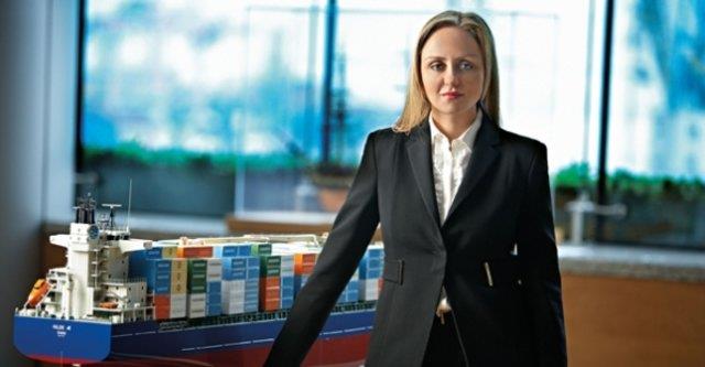 38 Diane Arcas (Arkas Holding)  Serveti: 800 milyon dolar