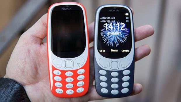 Orijinal Nokia 3310 modeline gre daha kk, hafif ve ince olan yeni model; sar, yeil ve lacivert gibi renk seeneklerine sahip.