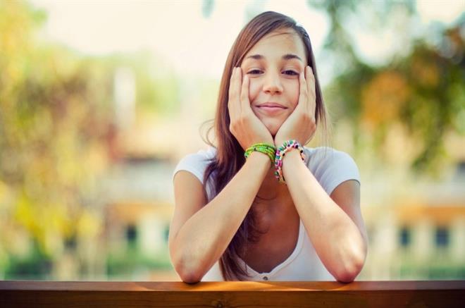 3. Kendinizi balayn.  <p>Kendinizi balayn. Bunu her geen gn tekrar edin. Nihayetinde siz de bir insansnz ve hatalarnz olacak. Onlar srtnzda tamaktan vazgein.