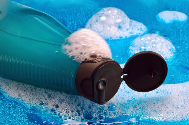 Azalm bulak deterjan ya da ampuan suyla tamamlayp kullanmaya devam ediyorsanz...