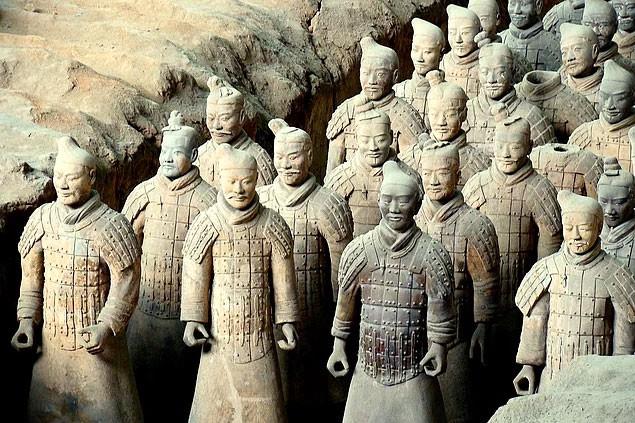 1749 ylnda, 71 yandayken in ordusuna dv sanat eitmeni olarak katld.