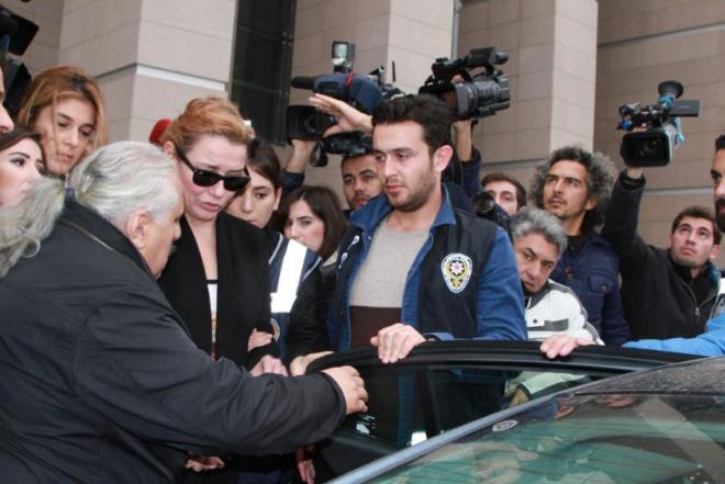 2017 YILINDA IKMASI BEKLENYOR<p>  Deniz Seki'nin 2017'nin son yllarna doru kmas bekleniyor. 2010 ylnda hapishaneye giren Deniz Seki'ye 8 yl ceza verilmiti.