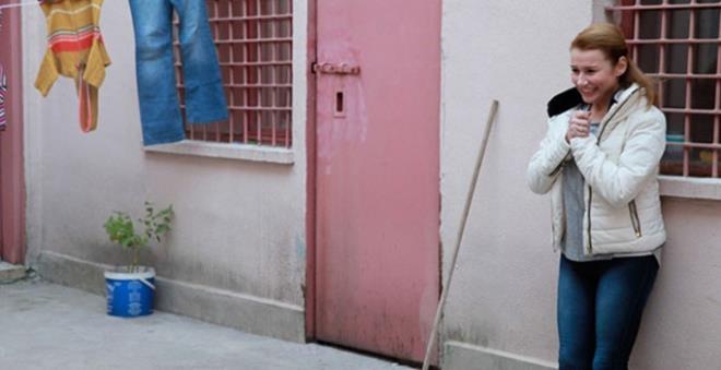 Glben Ergen'in ziyareti yaklak 2 saat srd. Ergen, kta da yine kendisini bekleyen basn mensuplarna ksa bir aklama yapt.