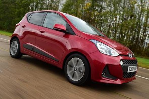 HYUNDAI KAMPANYALARI  <br>  2017 i10'da 12.000 TL 12 ay 0 faiz ve 3.200 TL&#8217;ye varan nakit indirimi salanyor. Kampanya 31.03.2017 tarihine kadar tm Hyundai yetkili satclarnda 2017 model aralar iin geerli.