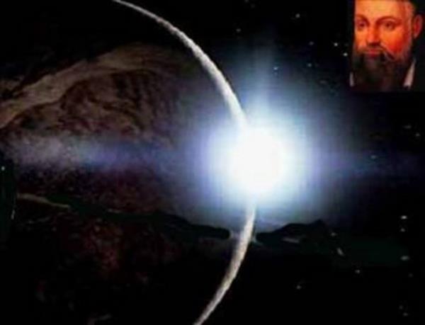 Geceleri herkes yattktan sonra o, sabahlara kadar st kattaki odasnda alrd. Titrek mum nda astronomik takvimlere danr, burlarn rotasn kartrd.