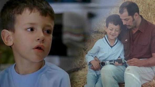 Ege Tanman, hayatmza aan Irmak'n senaristliini ve ynetmenliini stlendii 'Babam Ve Olum' filmiyle girdi.