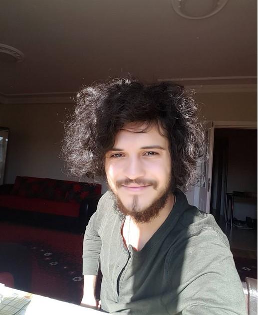 O Ses Trkiye 2016 birincisi: Jri koltuunda Gkhan-Hakan, Ebru Gnde, Murat Boz ve Hadise'nin oturduu 2016 yl finalinde Emre Sertkaya rzgar esmiti. Gkhan-Hakan'n takmndan olan Emre Sertkaya zellikle "Minnet Eylemem" trksne yapt yorumla tm oylar silip sprmt. Emre Sertkaya geen yln ampiyonu olarak yar noktalamt.