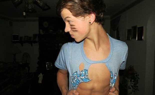 Taylor Caniff - 1.5 milyon $