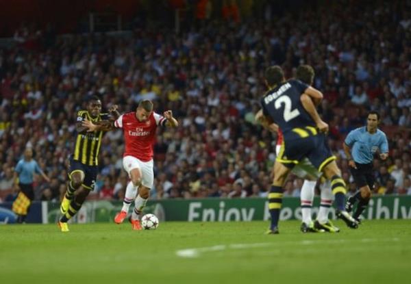 Fenerbahe hafta sonu oynanacak,Sivassporun mann provasn Arsenal'le yapiyor(!).imdi sivasspor dnsn.