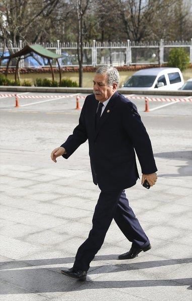 Eski ileri Bakan Muammer Gler