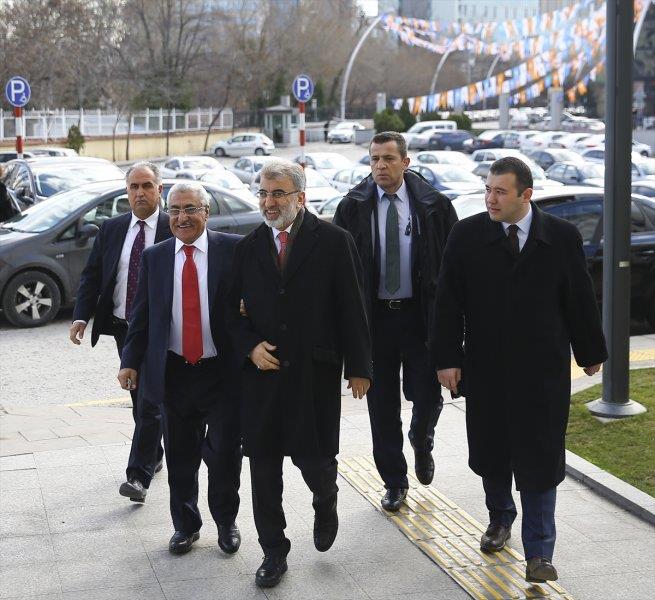 Toplantya Eski Enerji ve Tabii Kaynaklar Bakan Taner Yldz