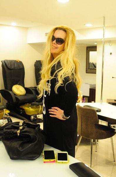 Sizlere ve deerli basn mensuplarna verdiim deerden dolay bu aklamay yapma gerei duydum. Bundan sonra sadece salmla ve iimle ilgilenmek istiyorum. Konuyla ilgili u an iin baka aklamam olmayacaktr. Kendinizi iyi bakn, Hepimize salk, mutluluk ve huzur diliyorum. Sevgilerimle Can'larm"