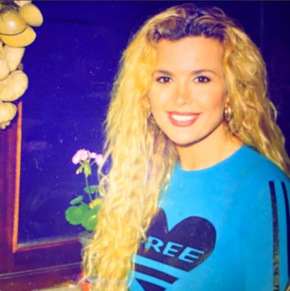 Emre E.'yi tehdit eden bu kiiler; iddiaya gre Harika Avc'nn emri zerine arac Saklkent'teki bir siteye gtrd. Sitedeki bir binaya sokulan Emre E., burada Avc'yla karlat.