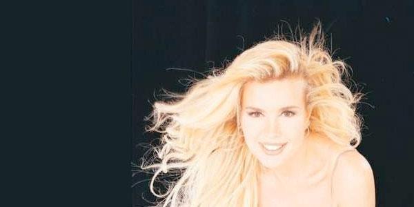 Ne olduunu anlayamayan Emre E., iddiasna gre adamlardan dayak yedi. Kafasna pompal tfek dayanp lmle tehdit edilen Emre E., Avc'nn "Gtrn, bunun iini bitirin" szleriyle kendisinden geti.